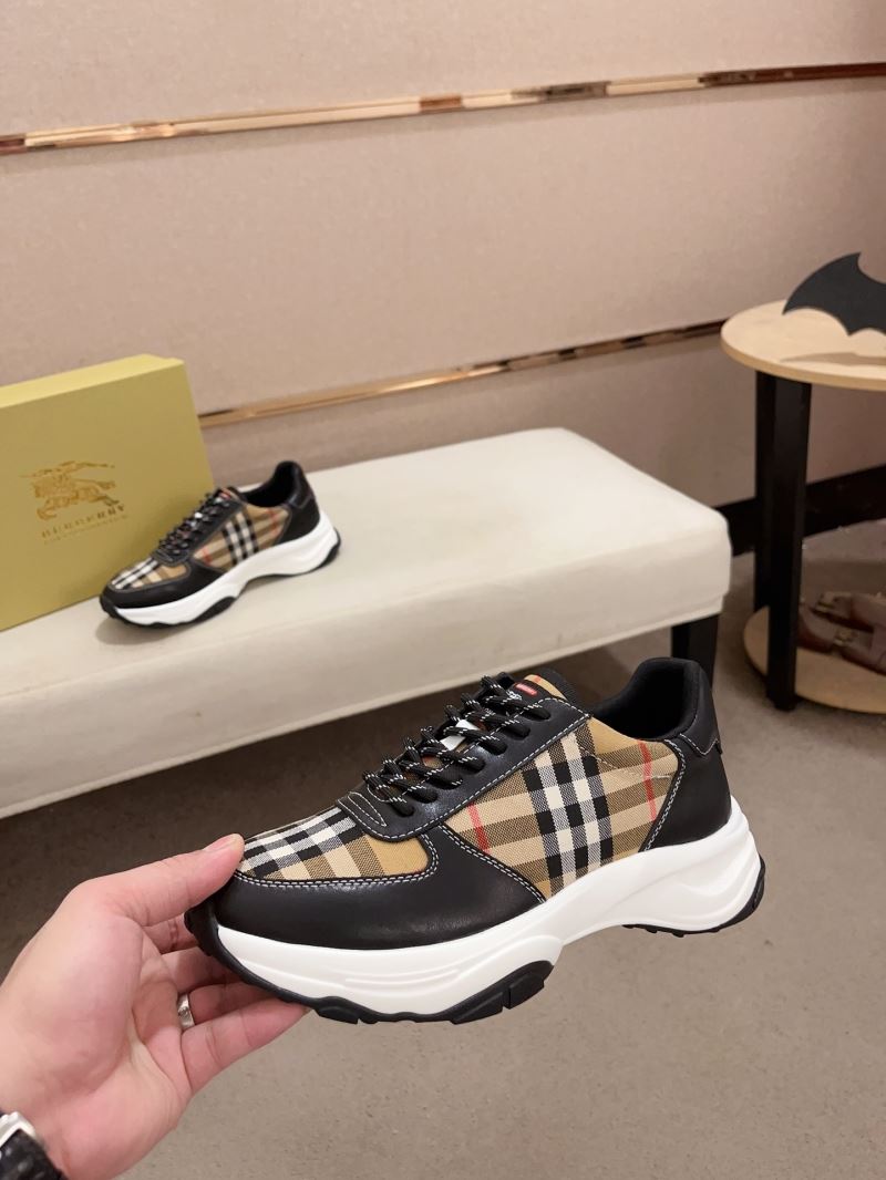 Burberry Low Shoes